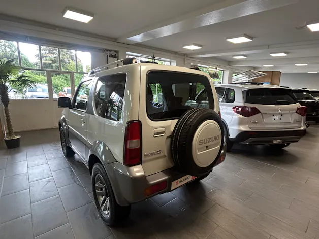 Suzuki Jimny Wagon 1.3 4WD Sergio Cellano Top 4 PLACES/4 SITZE