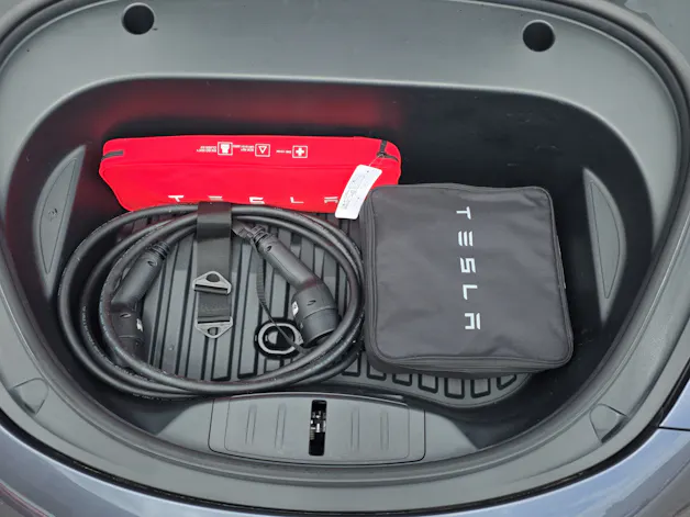 Tesla Model 3 Long Range D
