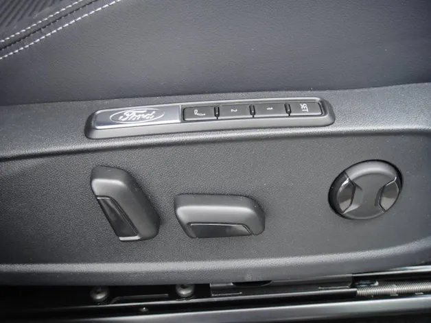 Ford Capri Extended Range Premium