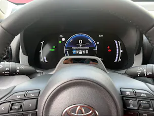 Toyota Yaris 1.5 VVT-i HSD Trend