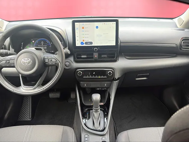 Toyota Yaris 1.5 VVT-i HSD Trend