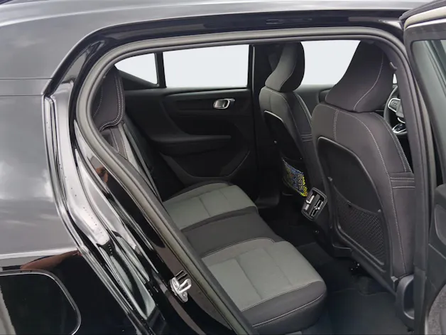 Volvo XC40 2.0 B4 MH Plus Dark AWD