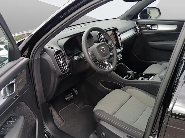 Volvo XC40 2.0 B4 MH Plus Dark AWD