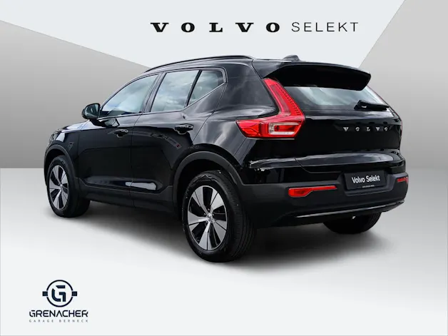 Volvo XC40 2.0 B4 MH Plus Dark AWD