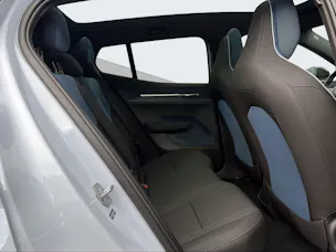Volvo EX30 E60 Twin Ultra Performance AWD