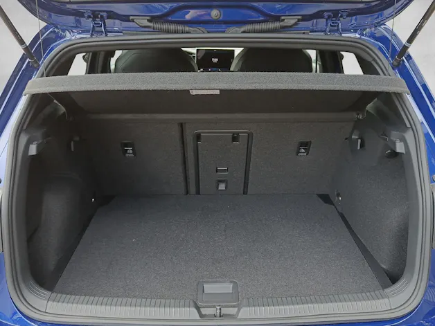 VW Golf VIII 1.5 eTSI R-Line DSG Black Style*5J Garantie*8-Fach Räder*