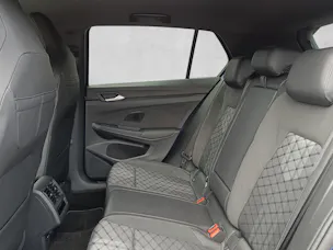 VW Golf VIII 1.5 eTSI R-Line DSG Black Style*5J Garantie*8-Fach Räder*
