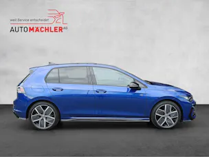 VW Golf VIII 1.5 eTSI R-Line DSG Black Style*5J Garantie*8-Fach Räder*