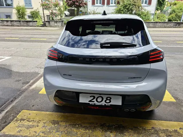 Peugeot 208 1.2 Hybrid 145 GT