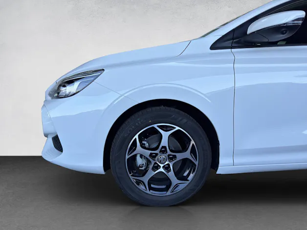 MG 3 1.5 Hybrid+ Luxury