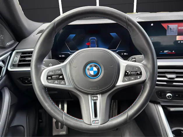 BMW i4 M50