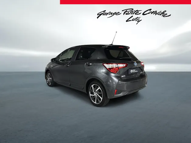 Toyota Yaris 1.5 VVT-i HSD Trend