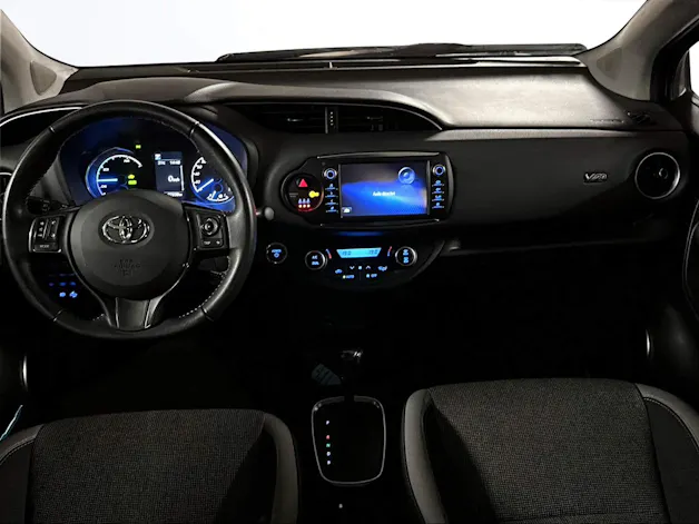 Toyota Yaris 1.5 VVT-i HSD Trend