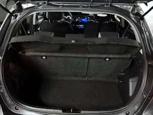 Toyota Yaris 1.5 VVT-i HSD Trend