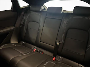https://vehicle.imgix.net/4340318/7a21659c-667f-4d03-8f63-5bce316d23e9.jpg