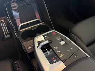 BMW 225e xDrive paddles Active Tourer M-Sport