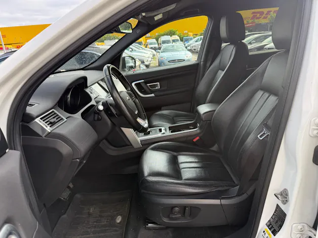 Land Rover Discovery Sport 2.0 TD4 180 HSE