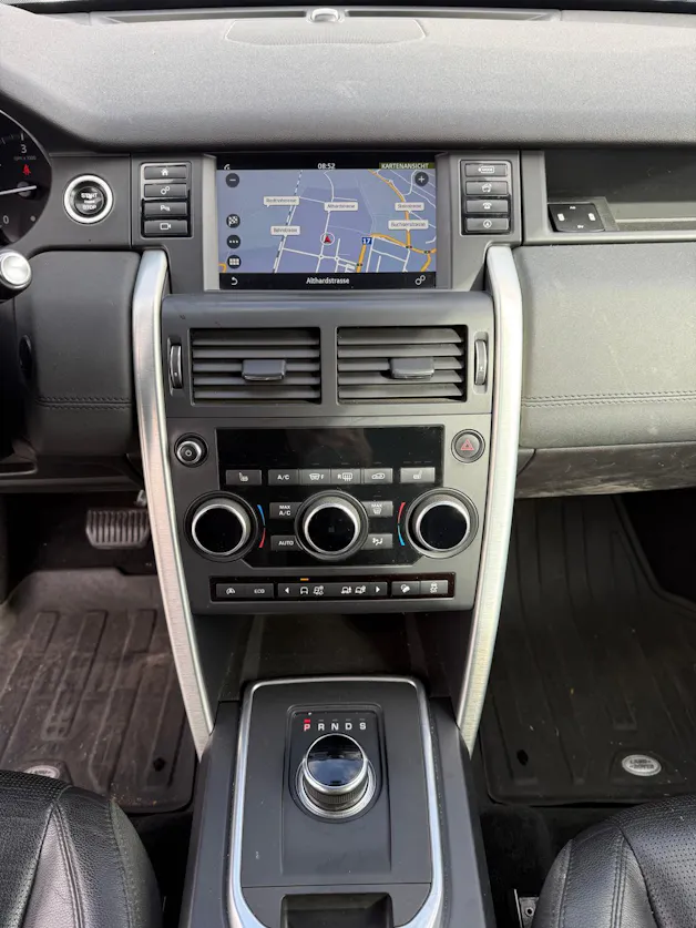 Land Rover Discovery Sport 2.0 TD4 180 HSE