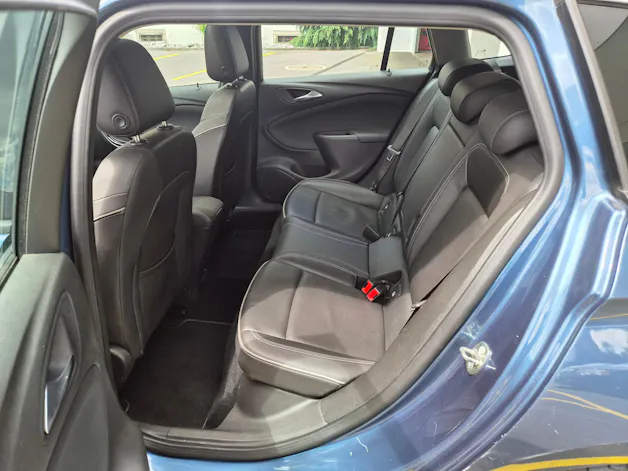 Opel Astra Sports Tourer 1.6 T eTEC Excellence S/S