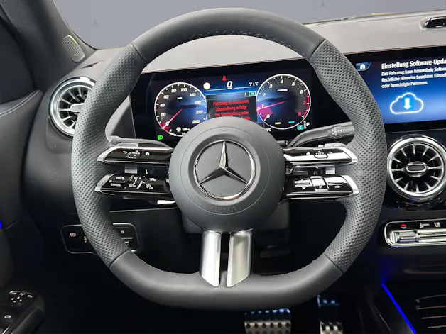Mercedes-Benz GLA 200 Night Star AMG Line