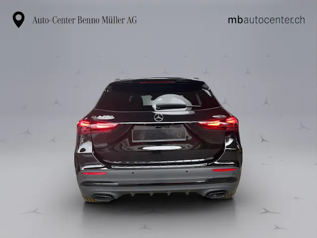 Mercedes-Benz GLA 200 Night Star AMG Line