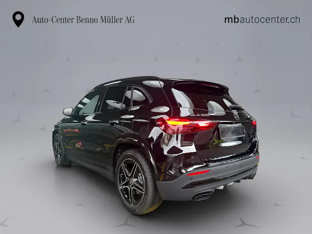 Mercedes-Benz GLA 200 Night Star AMG Line