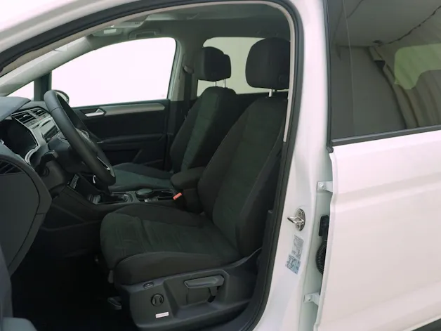VW Touran 1.5 TSI R-Line DSG
