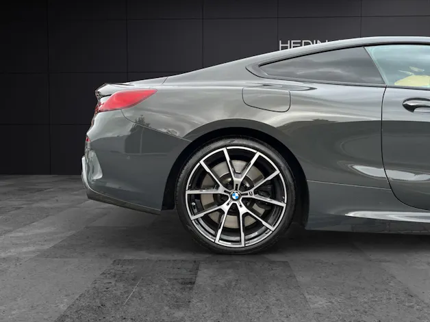 BMW M850i xDrive Coupé