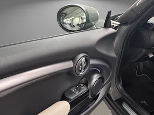 Mini F56 Cooper SE