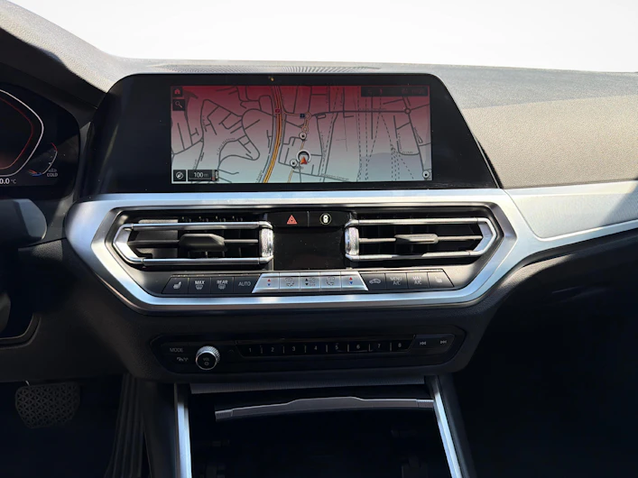 immagine del veicolo BMW 3 SERIES