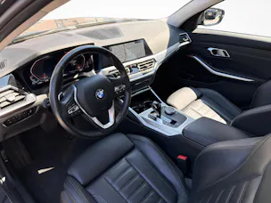 BMW 320d xDrive SAG