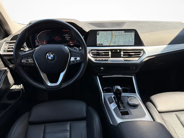 BMW 320d xDrive SAG