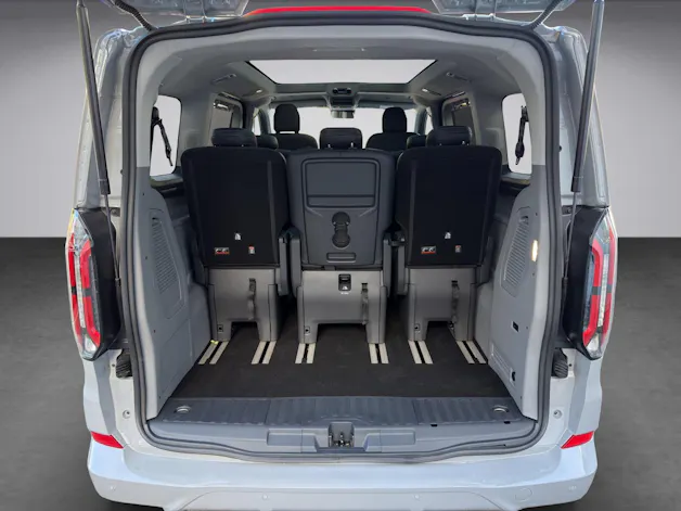 Ford Tourneo C Bus 320 L1 2.0 EcoBlue 170 Sport 4x4
