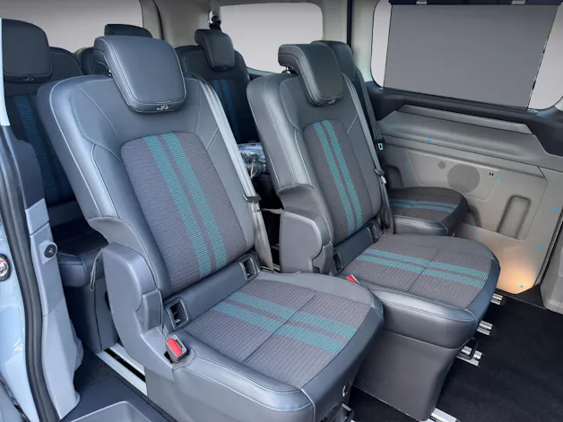 Ford Tourneo C Bus 320 L1 2.0 EcoBlue 170 Sport 4x4