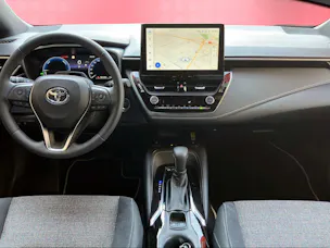 Toyota Corolla 1.8 HSD Swiss Edition
