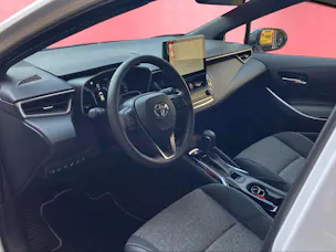 Toyota Corolla 1.8 HSD Swiss Edition