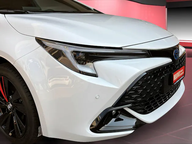 Toyota Corolla 1.8 HSD Swiss Edition