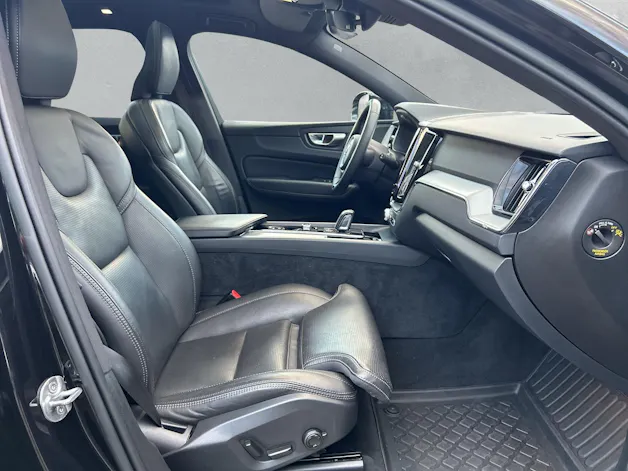 Volvo XC60 2.0 T6 TE R-Design eAWD (CH)