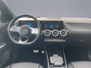 Mercedes-Benz EQA 300 Swiss Star AMG Line 4matic