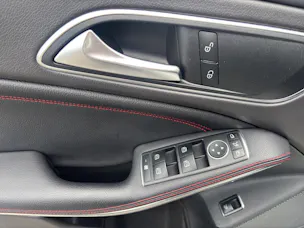 Mercedes-Benz CLA-Klasse C117 CLA 45 AMG 4m