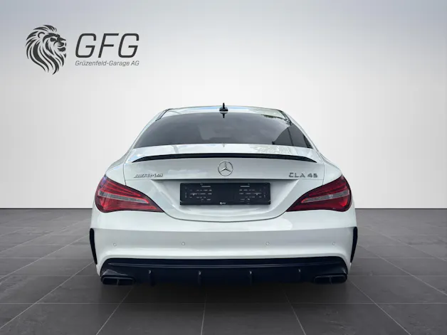 Mercedes-Benz CLA-Klasse C117 CLA 45 AMG 4m