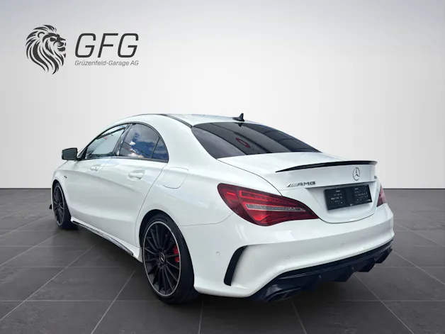 Mercedes-Benz CLA-Klasse C117 CLA 45 AMG 4m