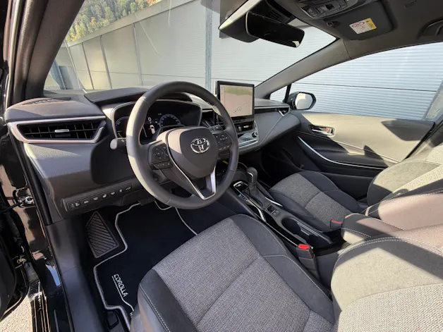 Toyota Corolla Touring Sports 1.8 HSD Swiss Edition