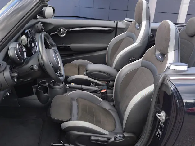 Mini Cabrio F57 2.0i John Cooper Works SAG
