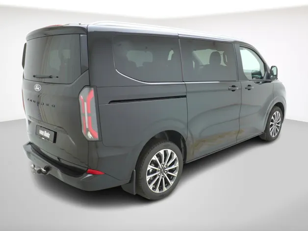 Ford Tourneo Custom L1 2.5 Plug-in-Hybrid Titanium X