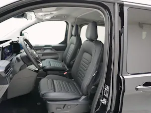 Ford Tourneo Custom L1 2.5 Plug-in-Hybrid Titanium X