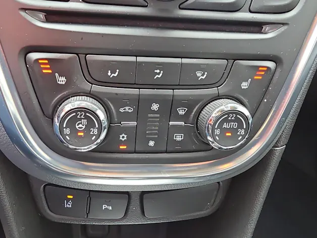 Opel Mokka 1.4T ecoTEC Cosmo