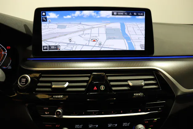 BMW 520d xDrive Touring
