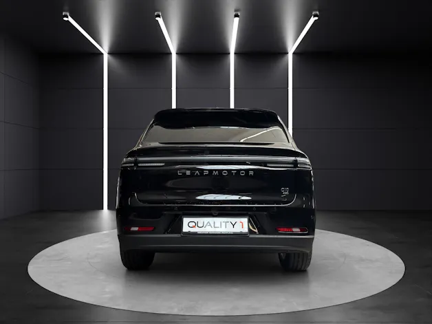 Leapmotor C10 EV AWD