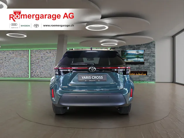 Toyota Yaris Cross 1.5 VVT-i HSD Trend AWD-i